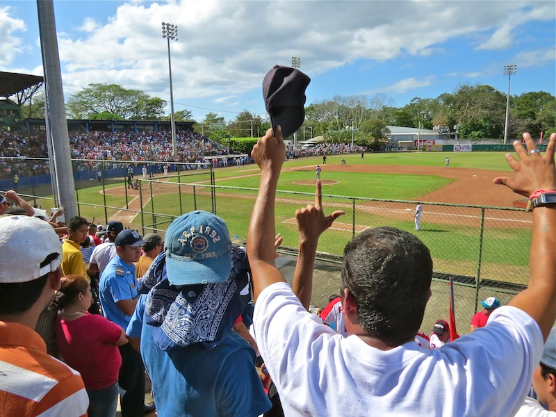 The Rivas Gigantes celebrating
