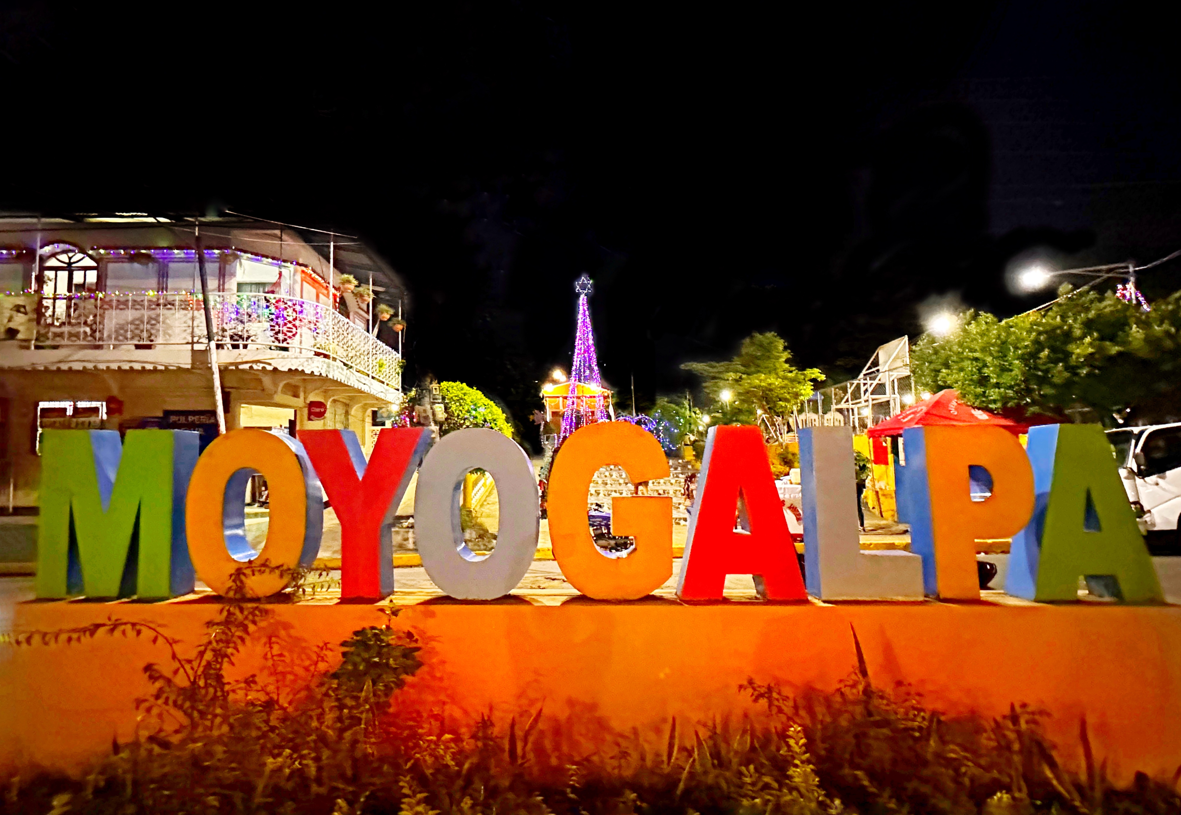 Moyogalpa sign at night